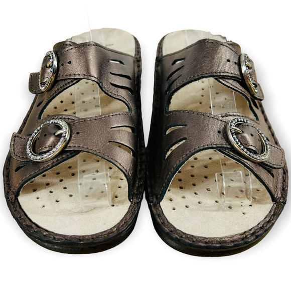 La Plume Wedge Sandals Boho Resort Leather Rhinestone Buckle Bronze Size 7.5 - Picture 6 of 9